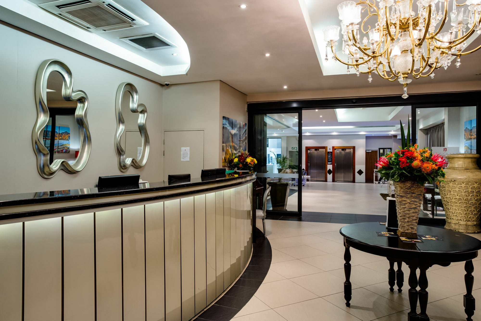 เดอะร็อกเวลล์ ลักชัวรี สวีท Aparthotel เคปทาวน์ ภายนอก รูปภาพ